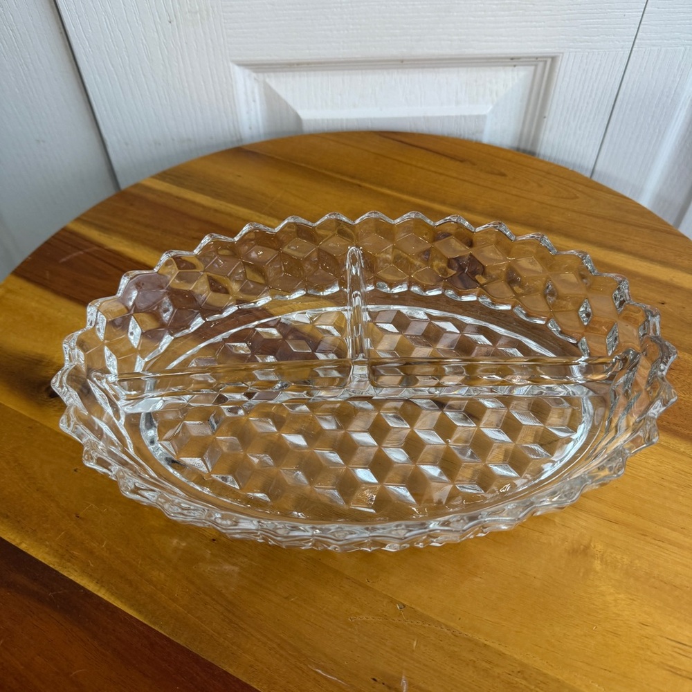 Fosteria American tri divided‎ relish dish